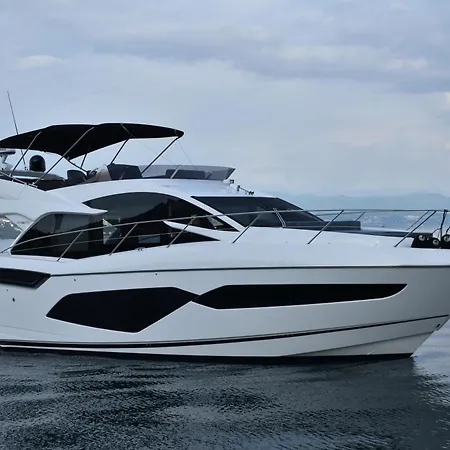 Hotel en barco Motor Yacht Sunseeker Manhattan 52 Opatija